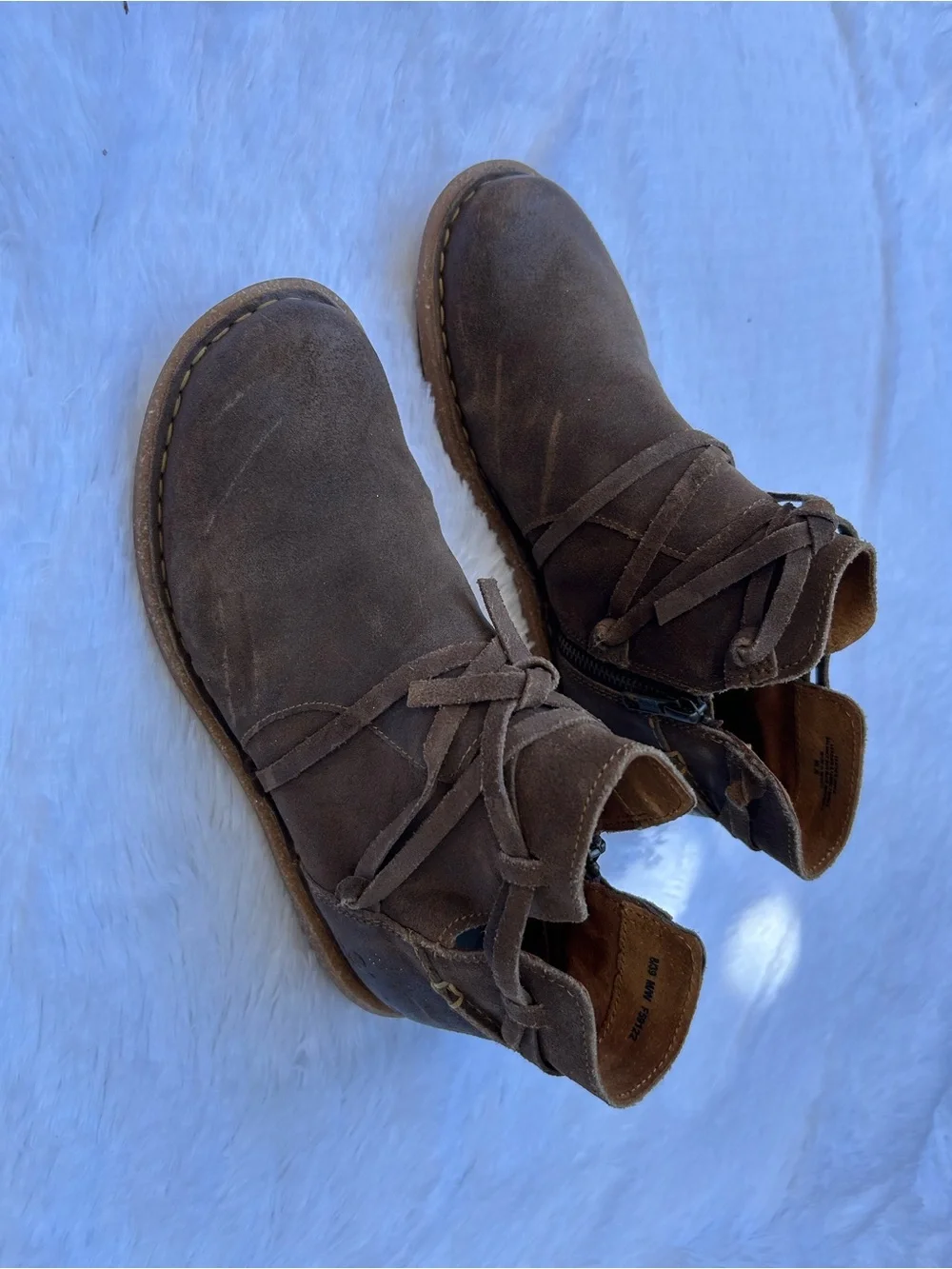 Women’s Tarkiln Chukka Boots by Børn® size 8M